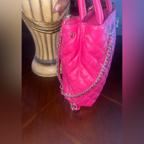 GUESS Illy Society Satchel in Pink NWOT - Picture 6 of 8